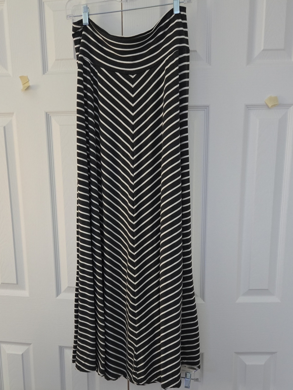 new directions Black & White Chevron Maxi Skirt